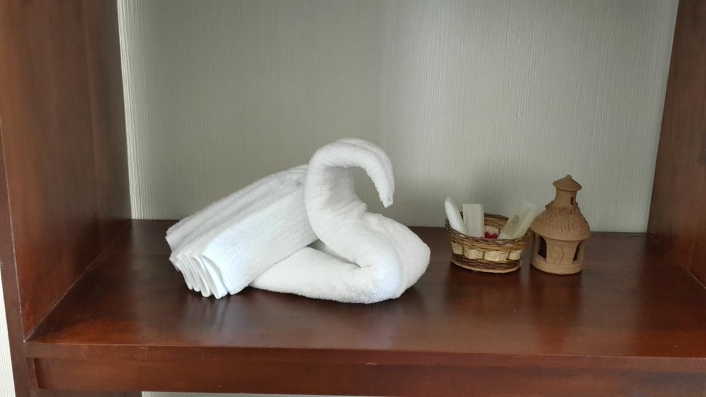 Hotel Los Cofrades Solola Room photo